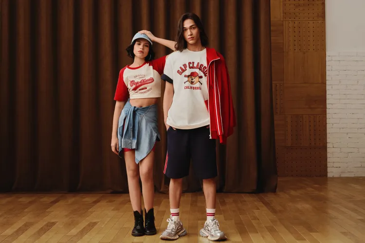 Gap本季以經典美式休閒為基調，注入鮮明色彩與復古圖騰。品牌提供