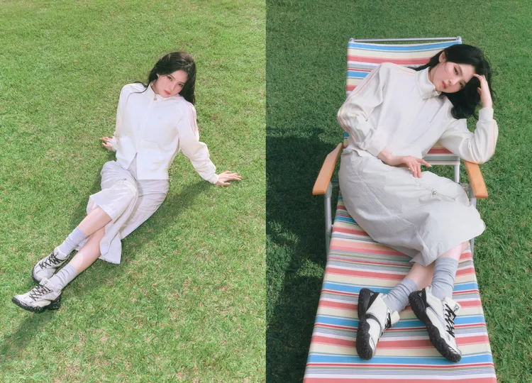 韓素希腳上的ECHAPPE V2延續了吸睛的黑白銀流線設計。品牌提供