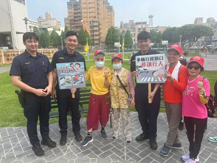 警方藉機宣導道安。警方提供