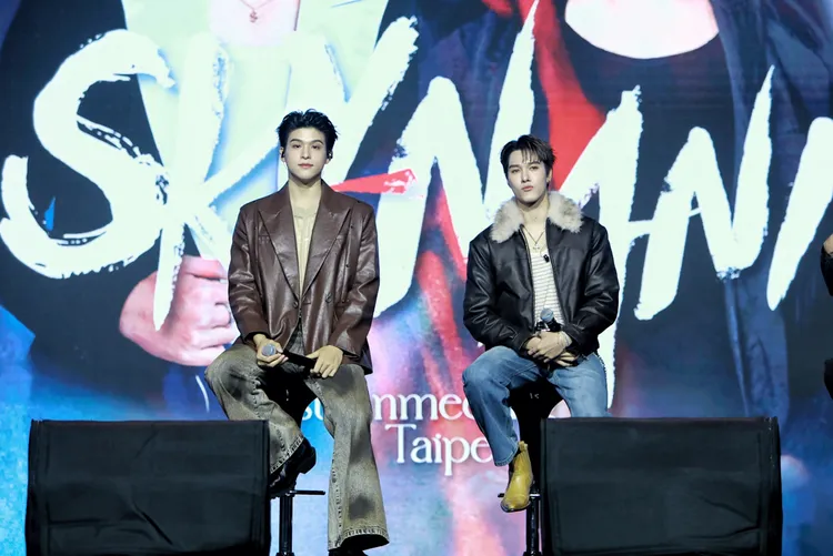 Sky（左）、Nani重現《亦敵亦友》經典場面。D-SHOW提供