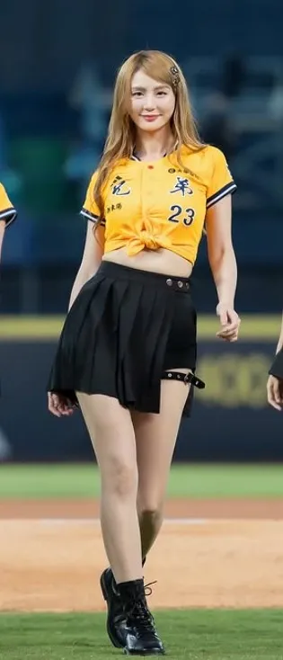 短今在短短1個月內瘦了6公斤。翻攝短今IG