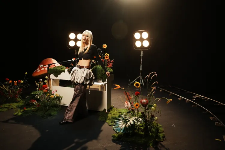 陳泳希為首場專場鍛鍊體能備唱。華研國際提供