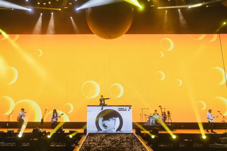 阿信10年沒陪媽媽過母親節，獻唱《洗衣機》贈天下所有偉大女性。圖／相信音樂提供