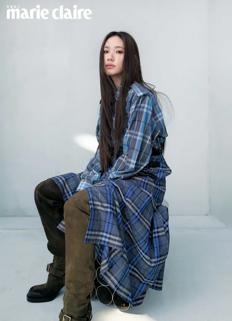 Lily拍攝《Marie Claire Taiwan美麗佳人》封面。《Marie Claire Taiwan美麗佳人》國際中文版提供