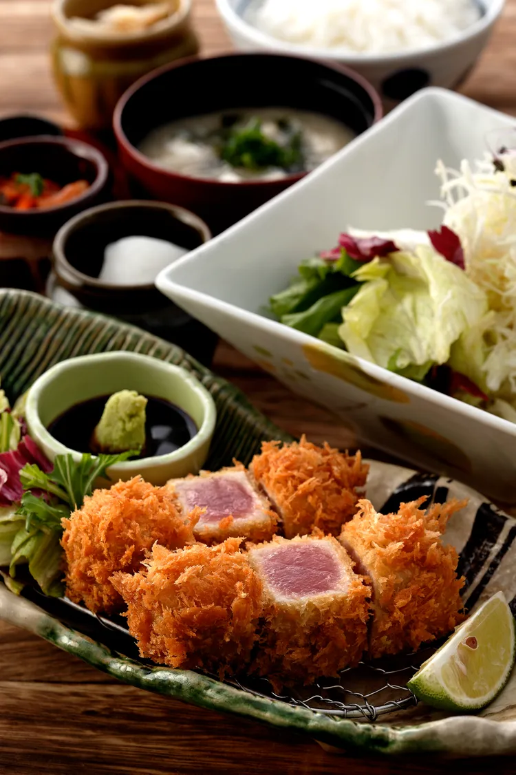 酥炸鮪魚。業者提供