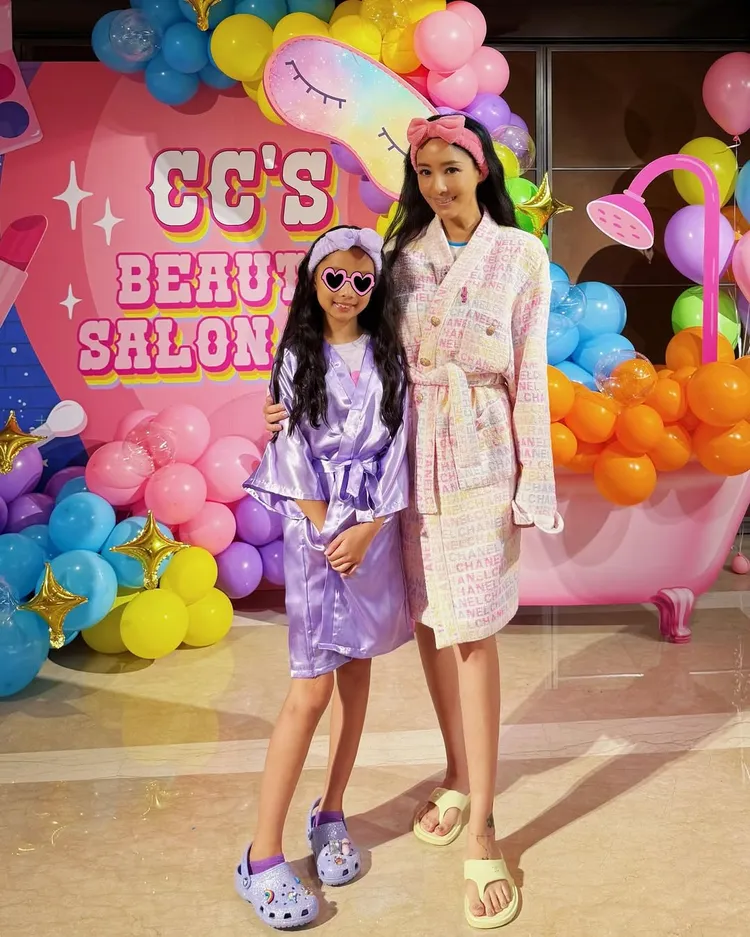 關穎幫大女兒C.C.舉辦夢幻生日趴。