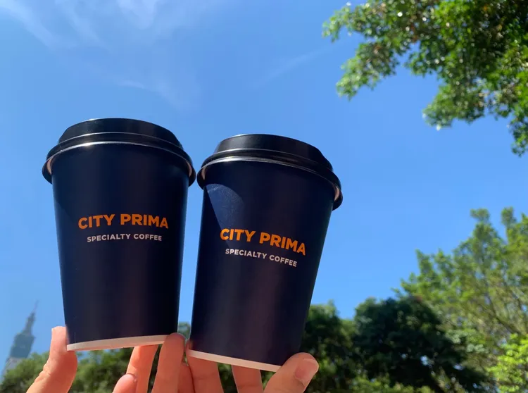 即日起至5月13日門市推出中杯精品美式、精品拿鐵2杯99元優惠。7-ELEVEN提供