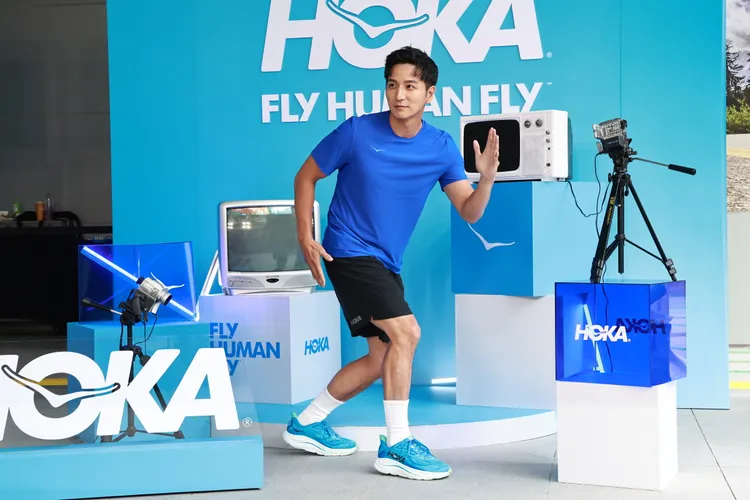 小煜患僵直性脊椎炎而免疫，今天回應傷況。彭欣偉攝