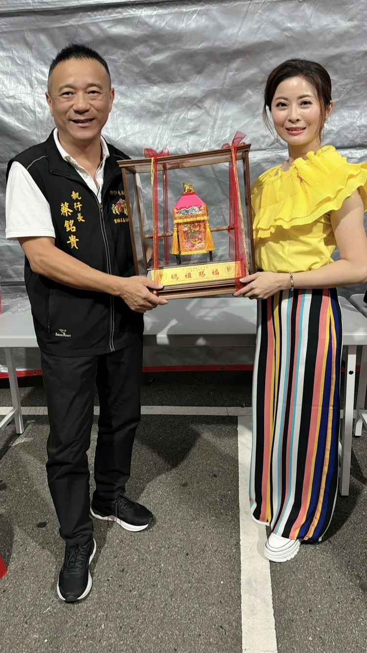 林姍從小就媽祖的信徒，工作上更因媽祖的保佑，開啟了演藝新視野。豪記唱片提供