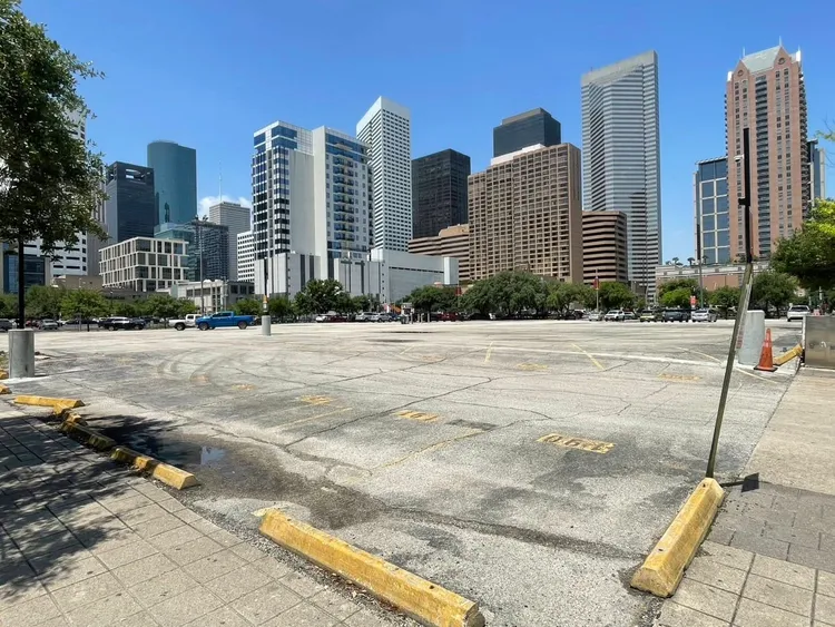 「Taiwan Tower」預定地位於休士頓市核心地段，鄰近市政廳，地理位置優越。取自林佳龍臉書