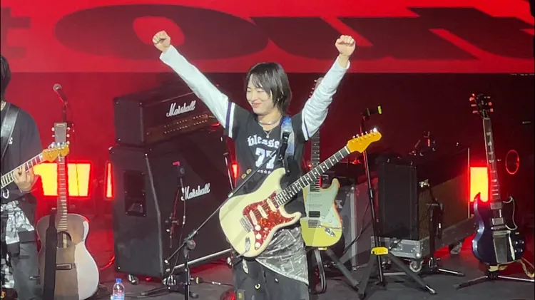 吉他手權世赫。讀者提供