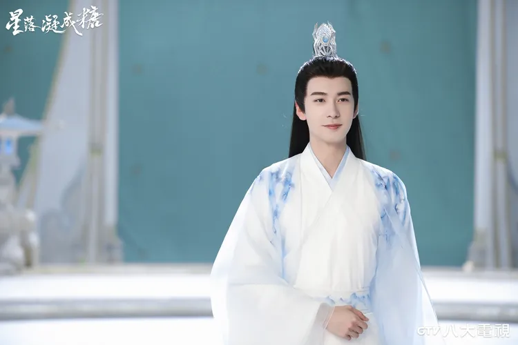 陳星旭為戲首次挑戰1人詮釋4角。八大提供