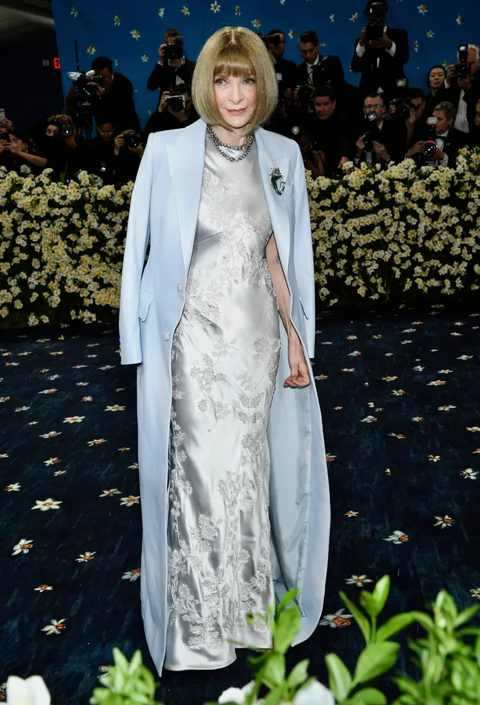 Anna Wintour身著LV。美聯社