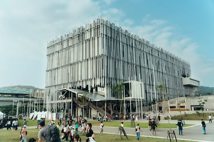 2025雙北世界壯年運動會即將於5月30日（星期五）晚間7點，於鶯歌新北市美術館戶外園區舉辦閉幕典禮。文化局提供