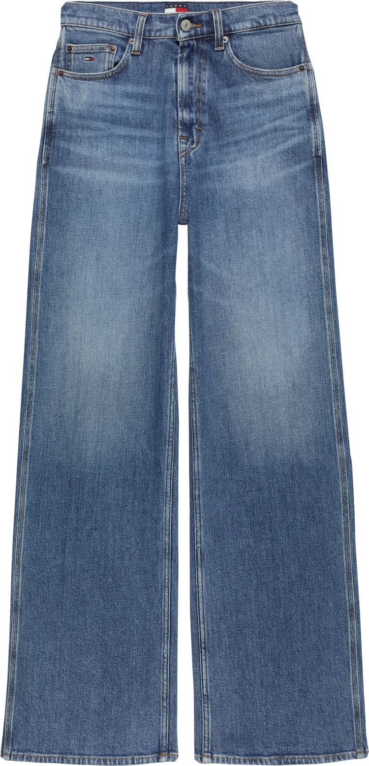 TOMMY HILFIGER高腰寬鬆牛仔長褲，4780元。品牌提供