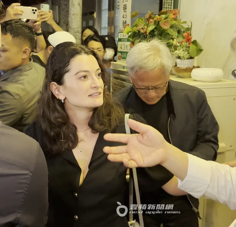 黃仁勳女兒Madison擔任輝達產品及技術總監，也出席昨晚與台積電夥伴的餐敘。特勤中心攝