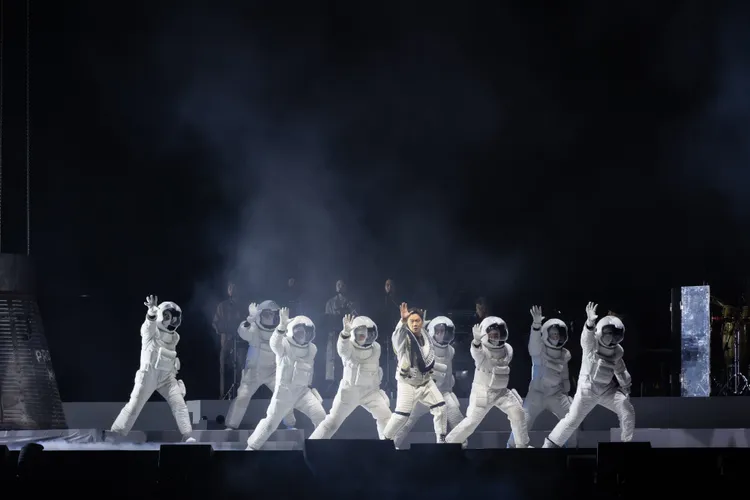 陳奕迅被香港粉絲敲碗返回香港啟德體育園收官巡演。圖／環球音樂提供