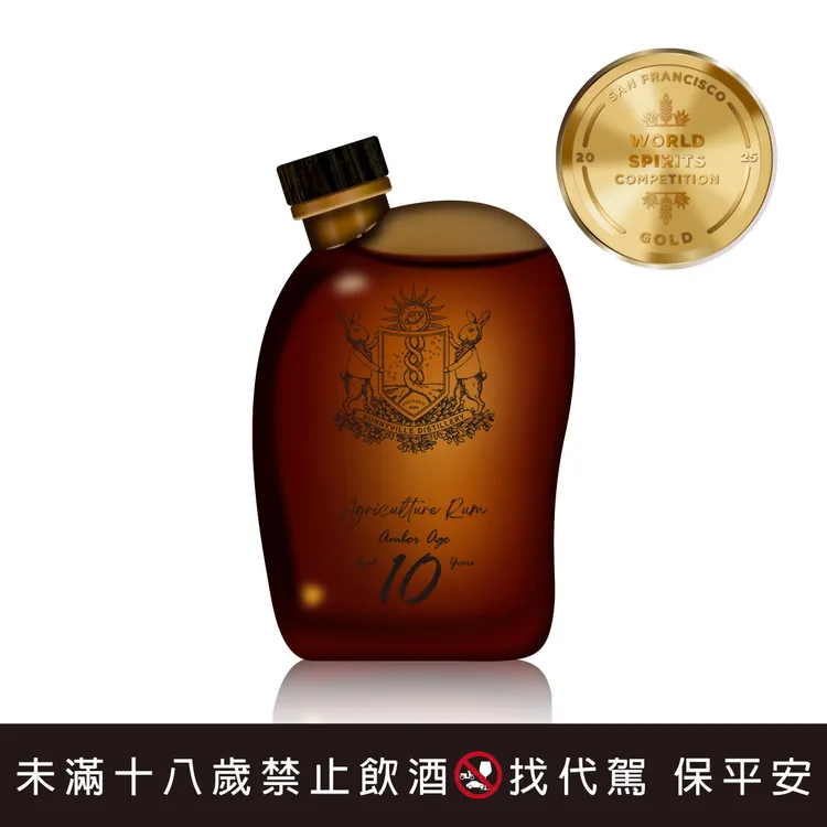 尚未正式上市的「Amber Age 農業蘭姆酒」，以91分獲得金牌肯定。業者提供