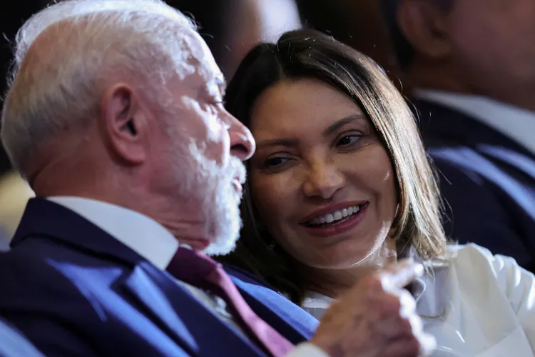 巴西總統魯拉（左）與夫人姜嘉結婚3年，感情甚篤。路透社