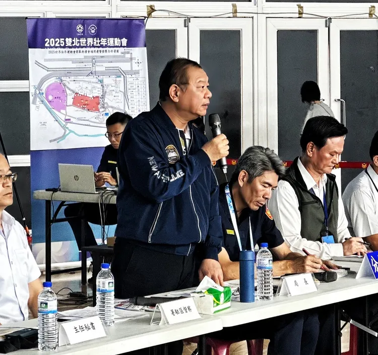 新北市政府警察局長廖訓誠主持勤前教育。警方提供