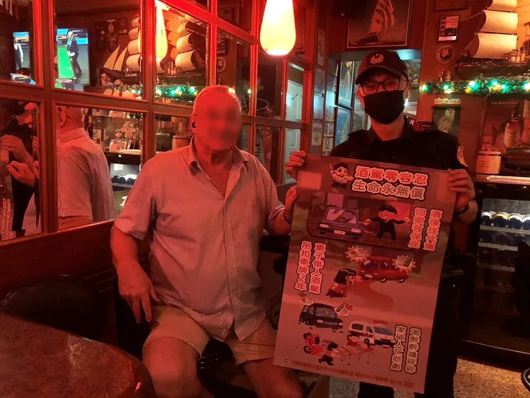 高雄警方1月至4月份警方至飲酒場所宣導共計505處。翻攝畫面