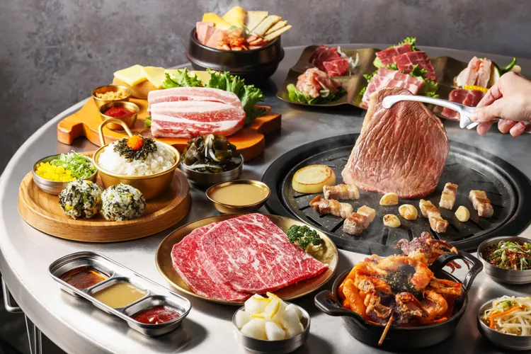 金咕霜降和牛雙人套餐。王品提供