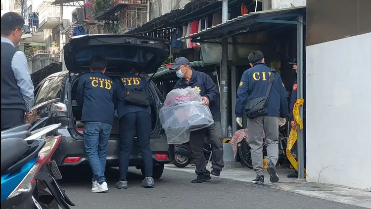 警方回現場採證。資照