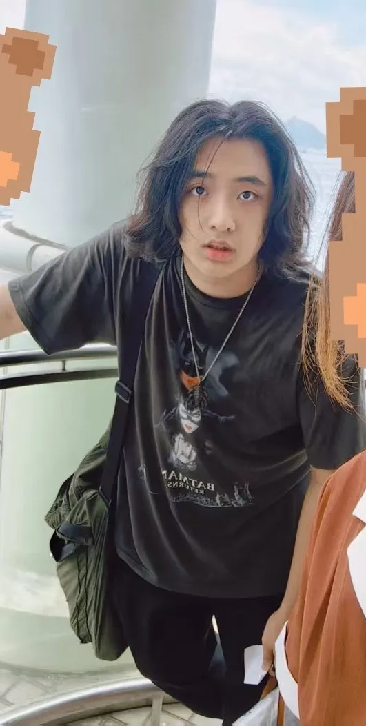 吳費曼也有帥氣美照。翻攝吳費曼微博