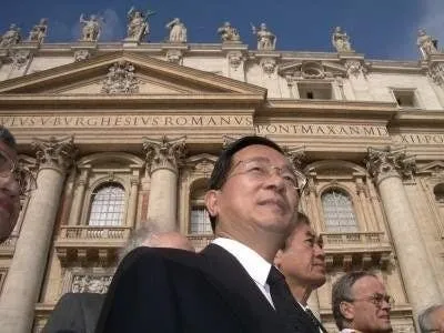 陳水扁參加若望保祿二世喪禮。總統府提供