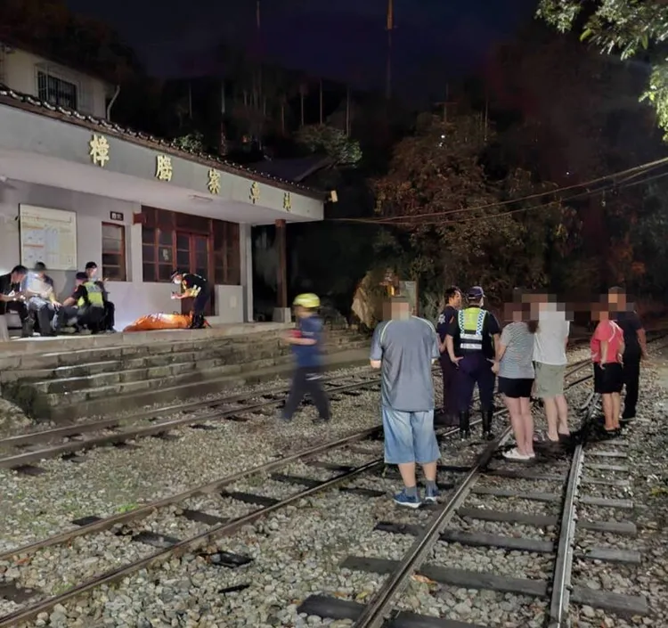 獨立山步道二號橋往上約100公尺處落石意外，造成1名婦人不幸罹難。翻攝畫面