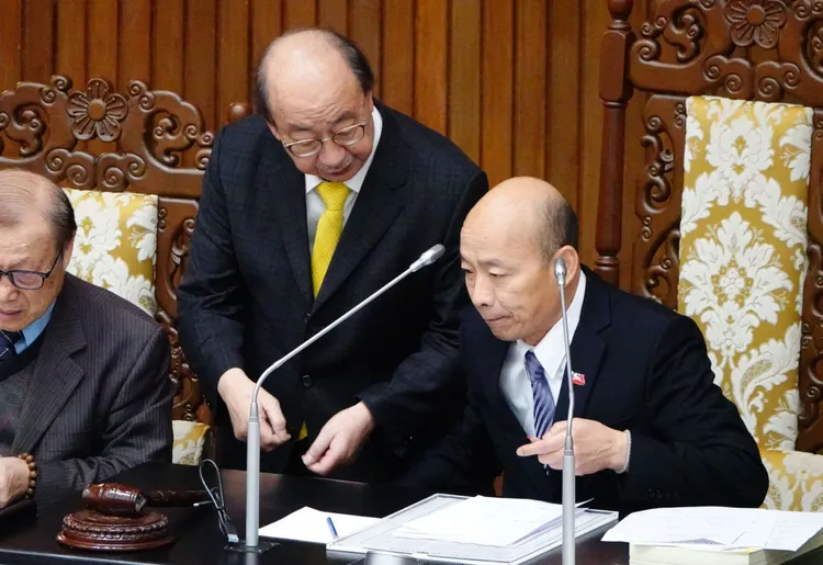 立法院長韓國瑜、民進黨團總召柯建銘。莊宗達攝