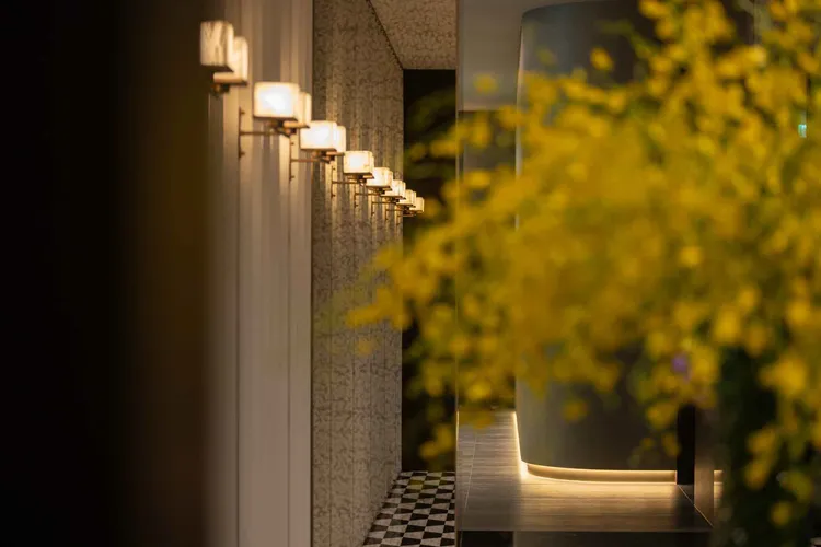 「山海之際」四手盛宴每人8000元。業者提供