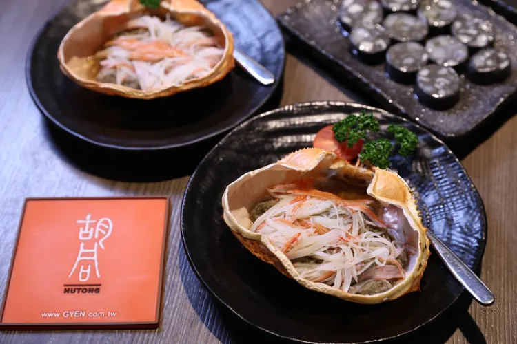 楊哲瑋認為餐飲業的靈魂是「人」，經營一家餐廳就是要打造成「創造回憶的地方」。彭欣偉攝