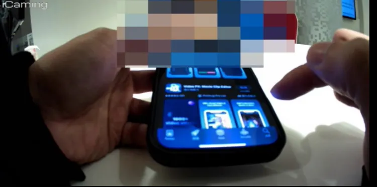 員警檢視被害人手機內容並解釋詐騙群組內慣用手法。警方提供