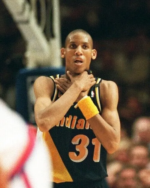 米勒1994年的經典動作。 
  翻攝@GameInjuryDoc  X