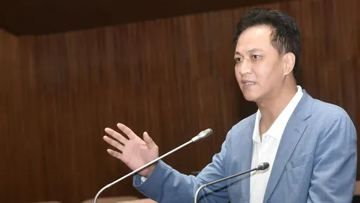 邱鎮軍「我開始提告」 開戰罷團:你們慌張就是知道已踰越法律