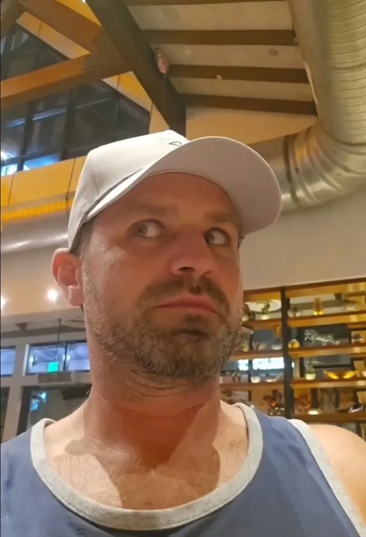 克雷格不滿玩迪士尼的高消費。翻攝自TikTok