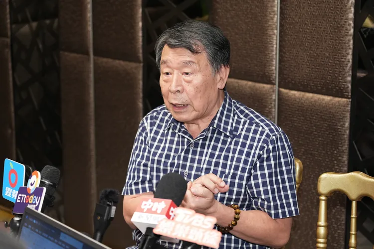 陸一龍回應黃子佼、孟心如和張小燕等近期風波。彭欣偉攝