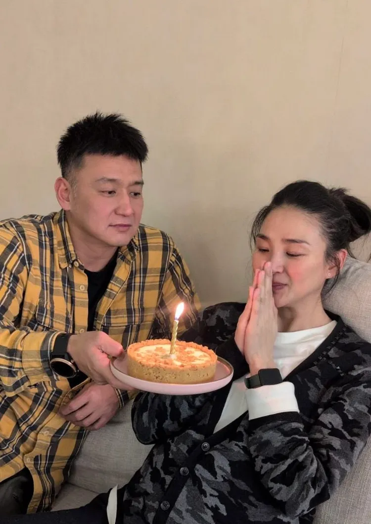 張天霖和太太洪小鈴已升格當爸媽。翻攝自張天霖臉書