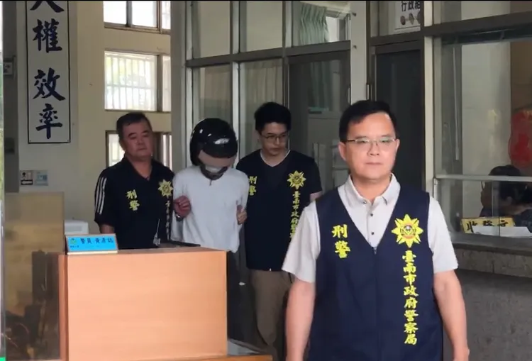 嚴男沒有毒駕、酒駕，疑似癲癇發病釀禍，詢後依過失致死罪移送。民眾提供