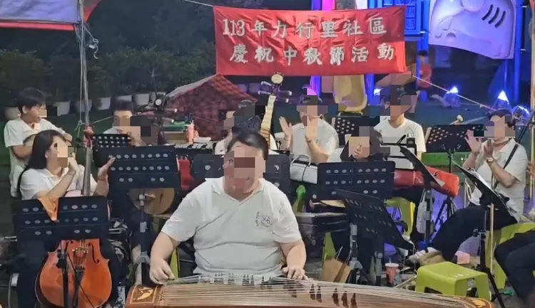 患有自閉症的揚任僅有6歲智商，但練古箏後變得活潑開朗。楊正安提供