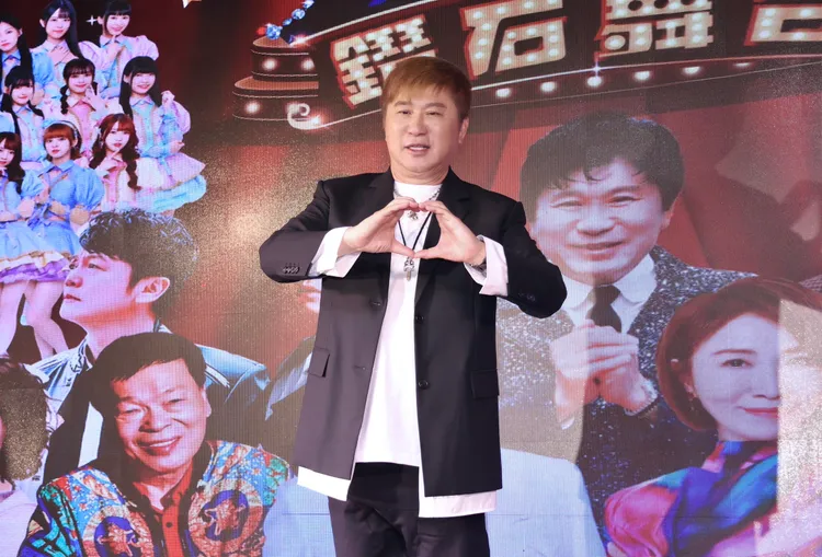 胡瓜發起的「鑽石舞台之夜」演唱會結合歌廳秀文化傳承與公益，獲得廣大迴響。莊宗達攝