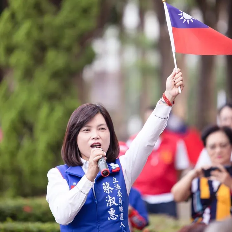 台南市議員蔡淑惠涉嫌詐領助理費，台南地院12日宣判，蔡淑惠褫奪公權3年，應執行有期徒刑2年，緩刑5年。取自蔡淑惠臉書