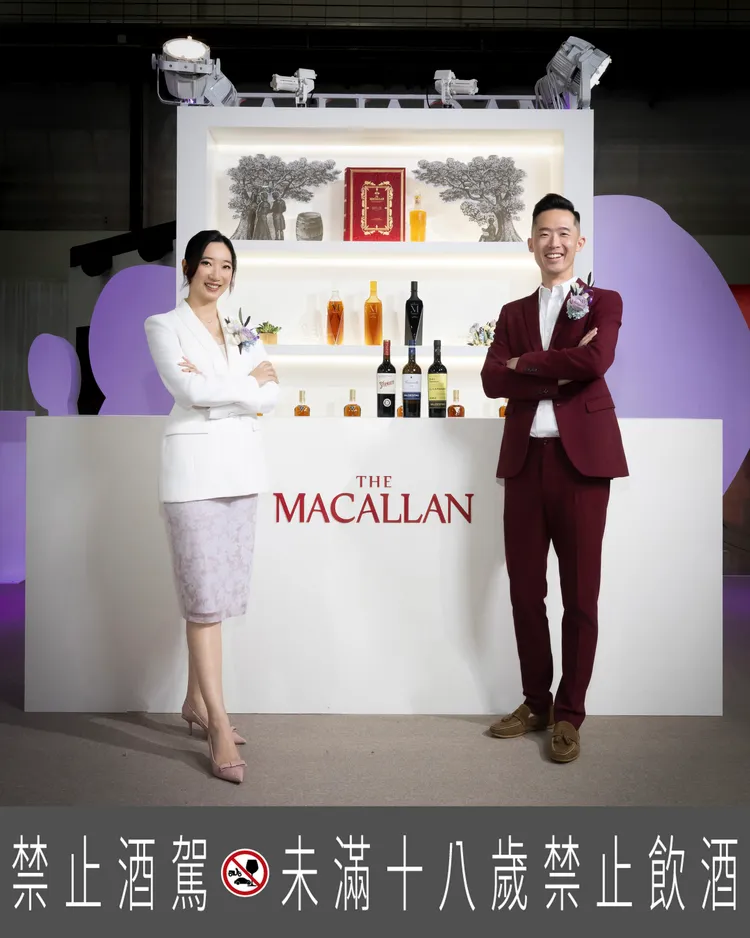 榮獲「灣愛丁頓董事總經理 黃皓茵 Helen(左)與亞洲50大酒吧 Asia's 50 Best Bars」最高名次的 Vender主理人Darren(右)。業者提供