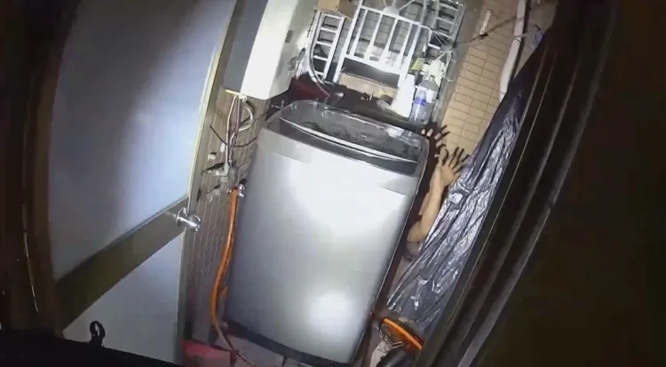 警方22日逮捕鄭嫌。翻攝畫面