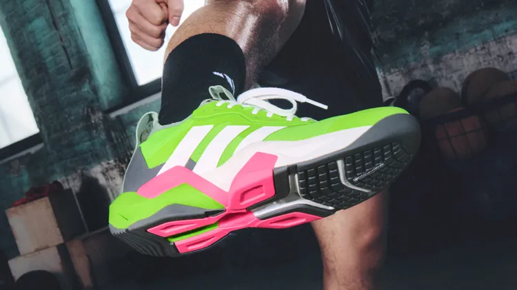 RAPIDMOVE ADV 2鞋底選用Continental馬牌橡膠大底，大幅提升防滑表現。品牌提供