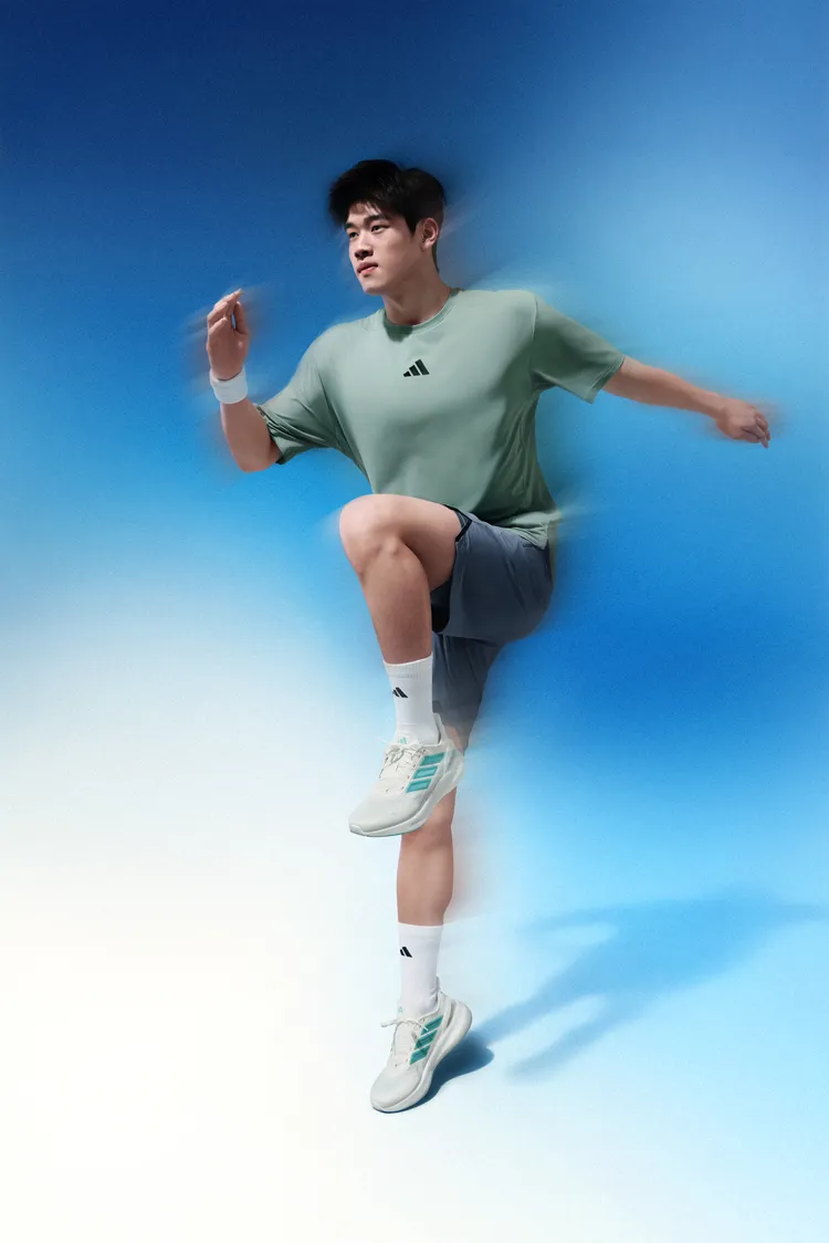 Intensity系列搭載CLIMACOOL面料，具備優異的吸濕排汗與速乾效果。品牌提供