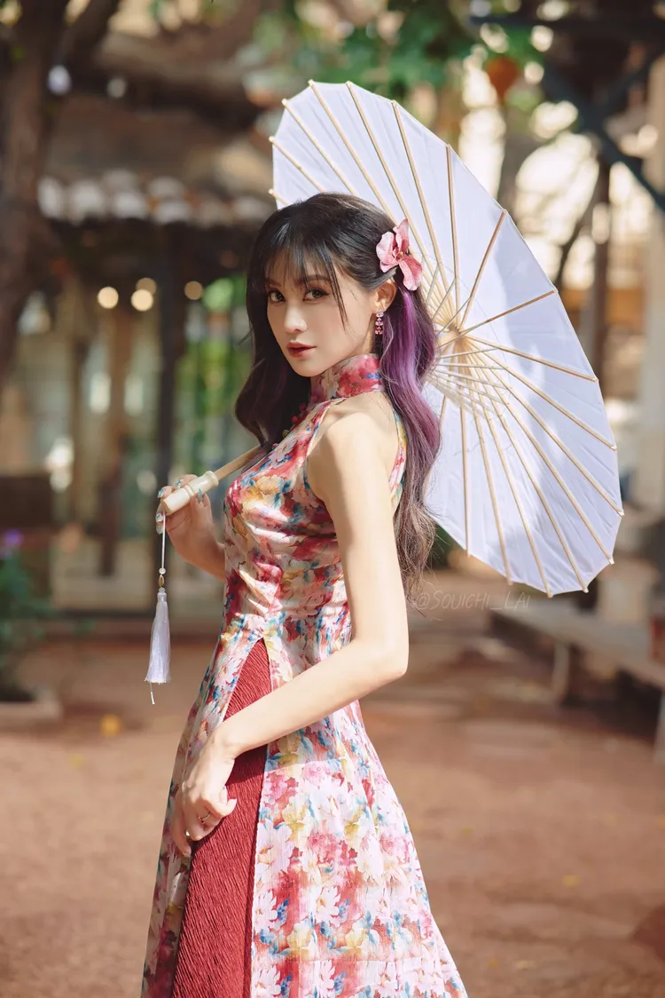 賴品妤近來染了紫色頭髮，相當吸睛。翻攝賴品妤臉書