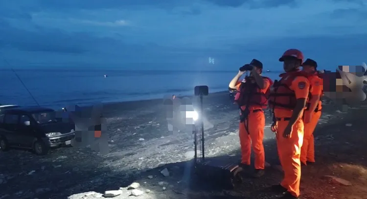 目前出動海陸空全力搜救中。海巡署提供