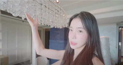 李多慧開箱新家最愛水晶燈及大浴缸 每次3小時當泡澡美人